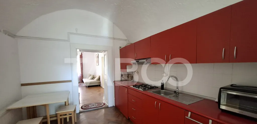 Apartament 2 camere de vanzare 70 mp in Centrul Istoric al S
