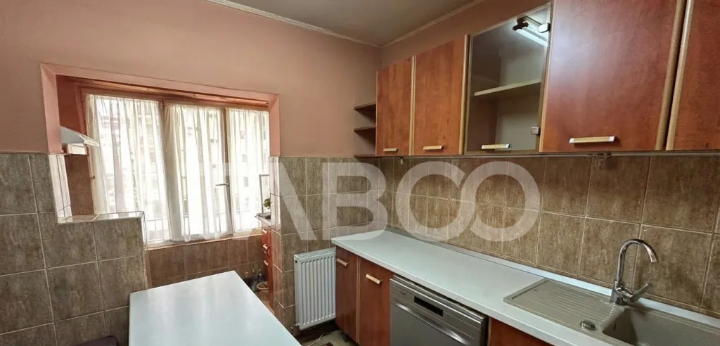 Apartament la cheie 2 camere 80 mpu in zona Centrului Istori