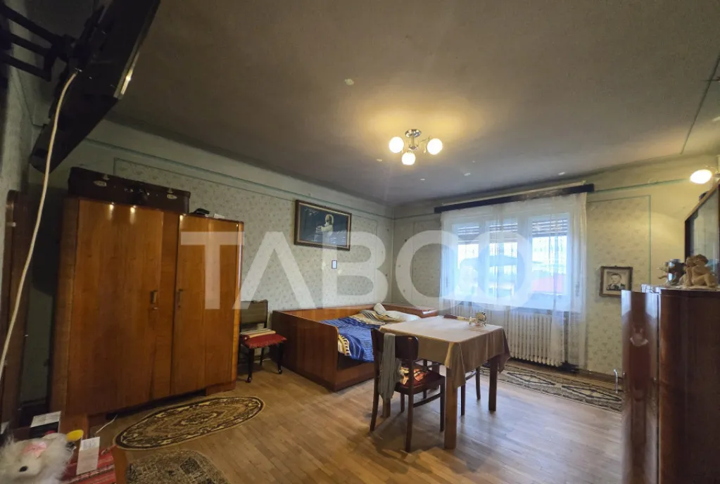 Apartament de vanzare la casa 129mpu Octavian Gog