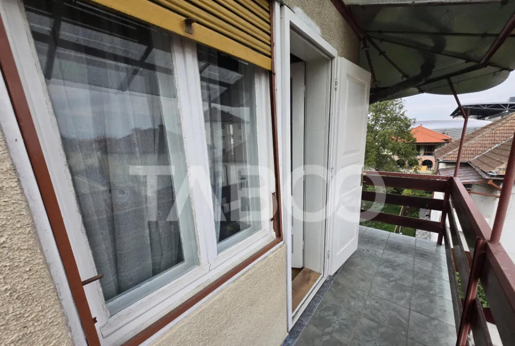 Apartament de vanzare la casa 129mpu Octavian Gog