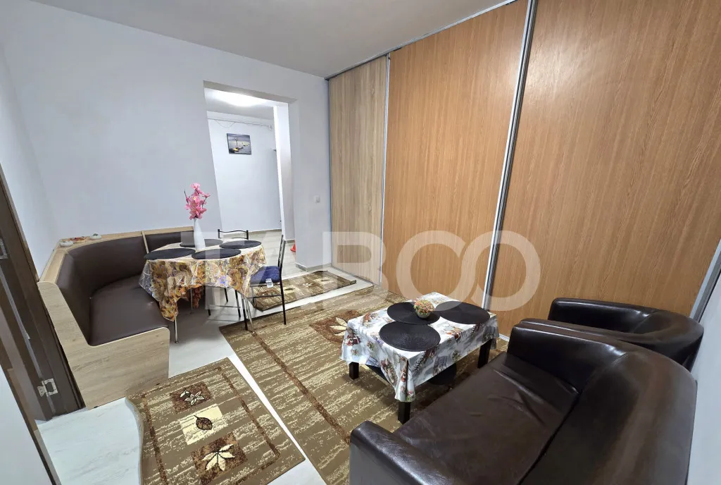 Apartament decomandat 4 camere 2 bai balcon parcare comision