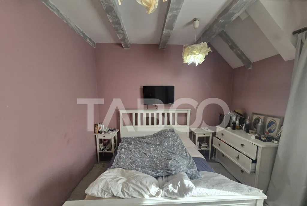 Apartament 4 camere 120mpu cu terasa de 12mp in zona Central