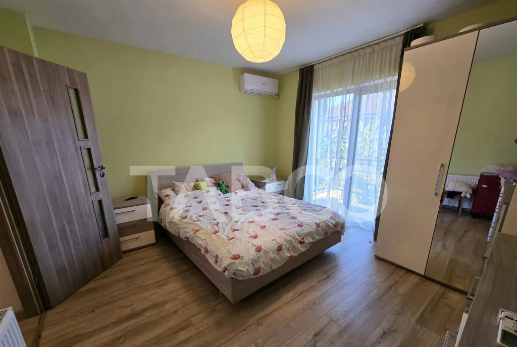 Casa de vanzare mobilata 120 mpu teren 244 mp in Arhitectilo