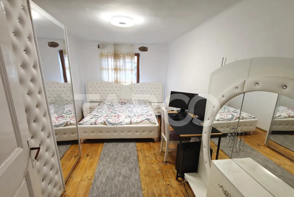 Casa cu 4 camere singur in curte de vanzare in Sibiu zona