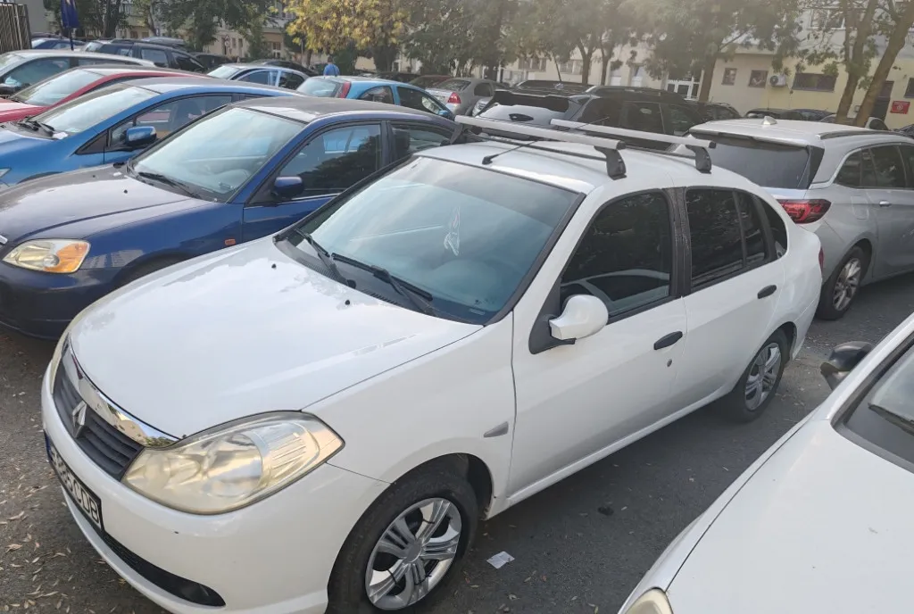 Renault Symbol 1 2 2 800 eur