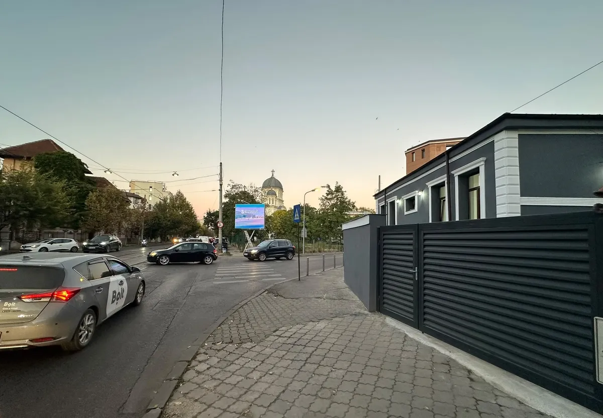 Inchiriez Bulevardul Regina Maria nr 15 Unirii Ultra Central