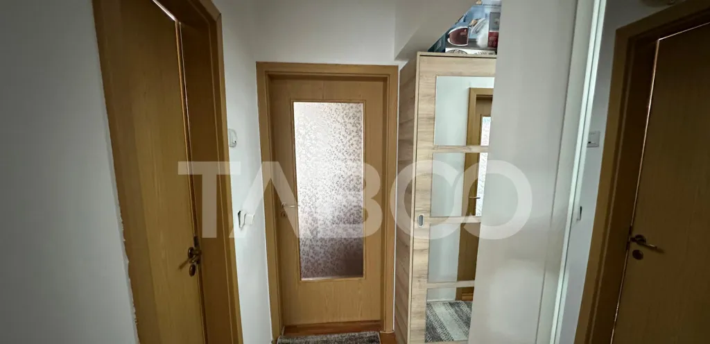 Apartament 2 camere decomandat cu Pivnita zona Valea Aurie