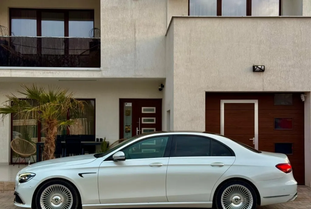 Mercedes E An 2020 Accept Variante Auto 19 900 eur