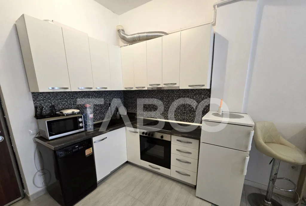 Apartament 2 camere de vanzare mobilat balcon Doamna Stanca