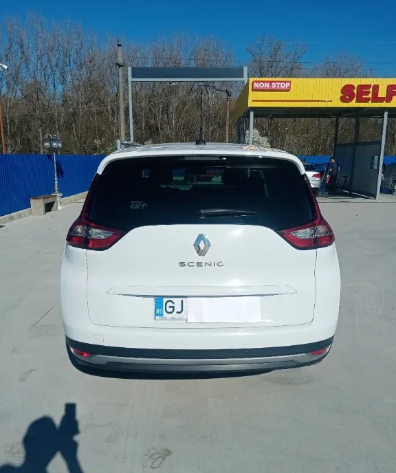 Renault grand scenic 7 locuri 11 800 eur