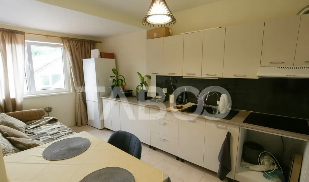 Apartament de vanzare 3 camere 128 mp utili zona Tilisca Sib