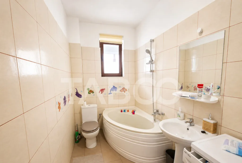 Garsoniera spatioasa de vanzare cu parcare parter M Viteazul