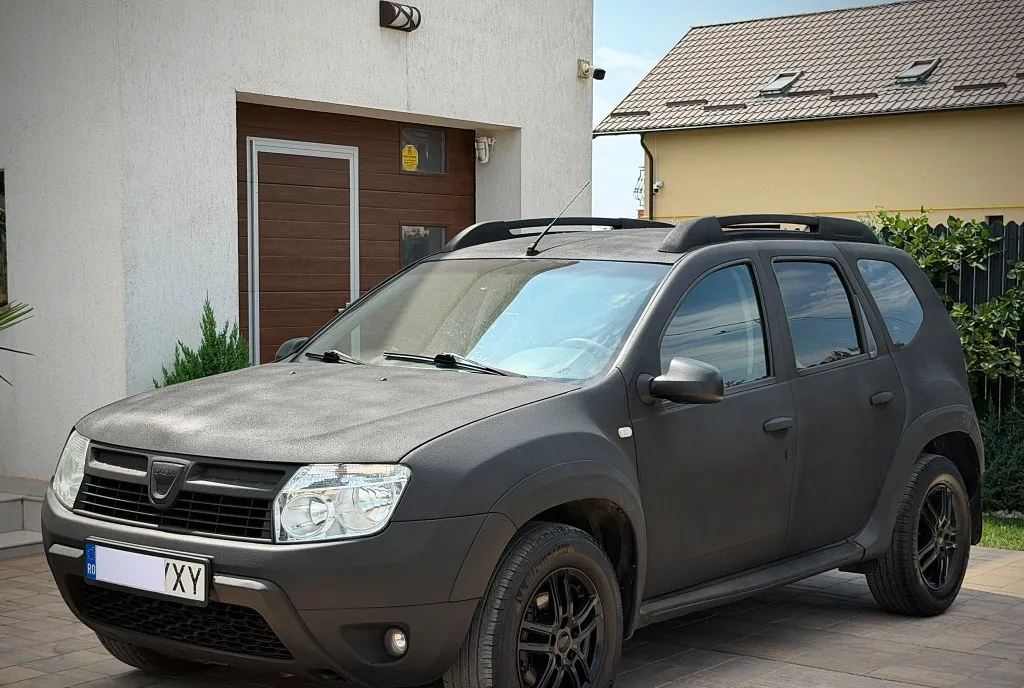 Dacia Duster 4x4 Dci - Accept Variante Auto 5 500 eur
