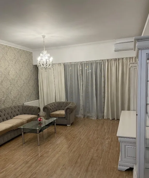 Inchiriez apartament superb doua camere Decebal