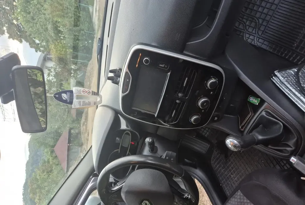Renault Clio 1 5 Dci 2016 4 500 eur