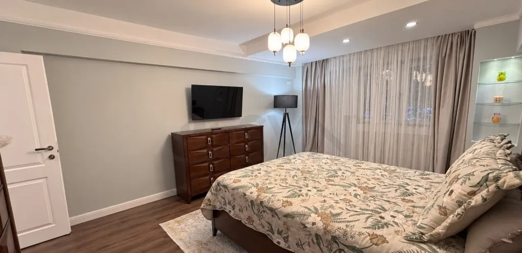 Apartament 3 Camere I Decebal