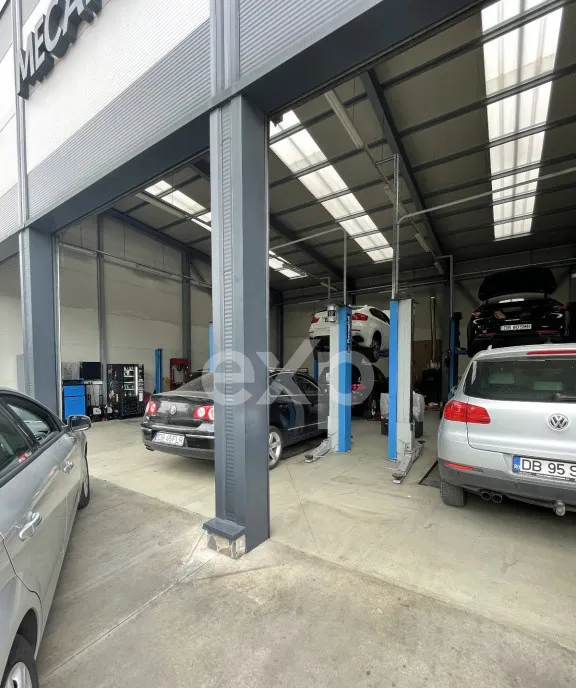 Hala clasa A ideala service auto Gaesti Est