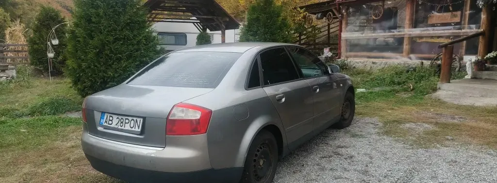 Audi a4 b6 1 9 awx 1 500 eur