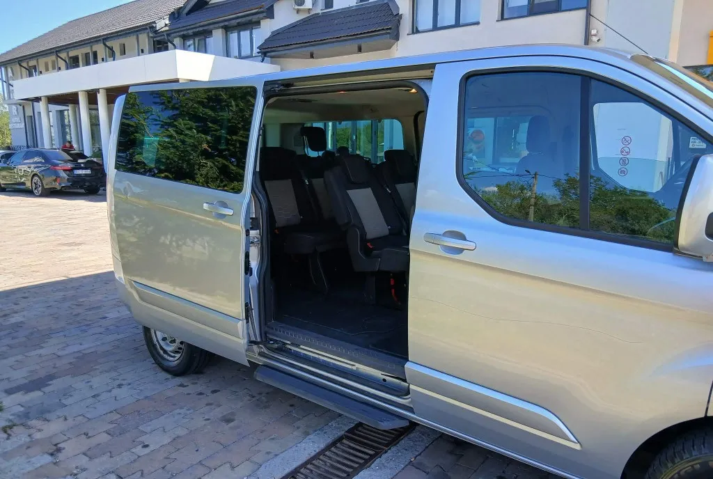 Ford Tourneo Custom 10 500 eur
