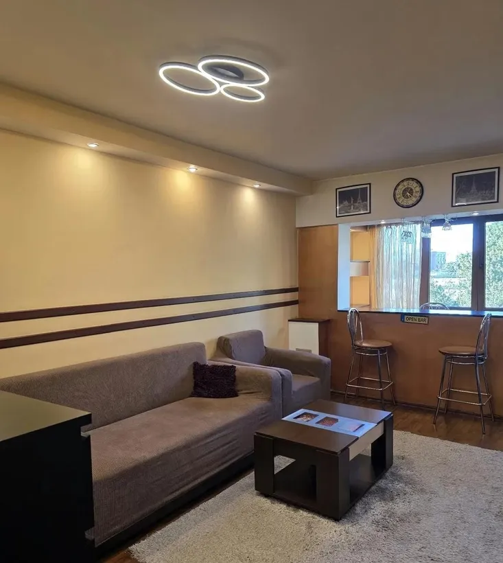 Favorit Drumul Taberei 2 camere renovat mobilat si utilat complet
