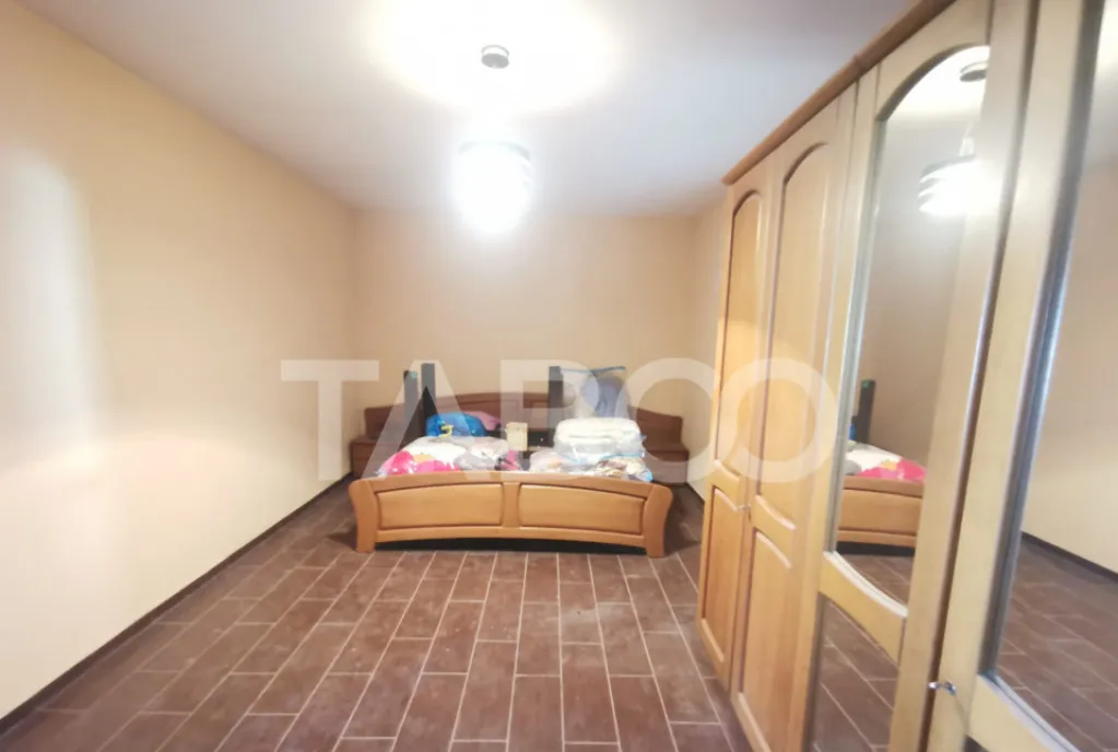 Casa cu 5 camere in localitatea Miercurea Sibiul