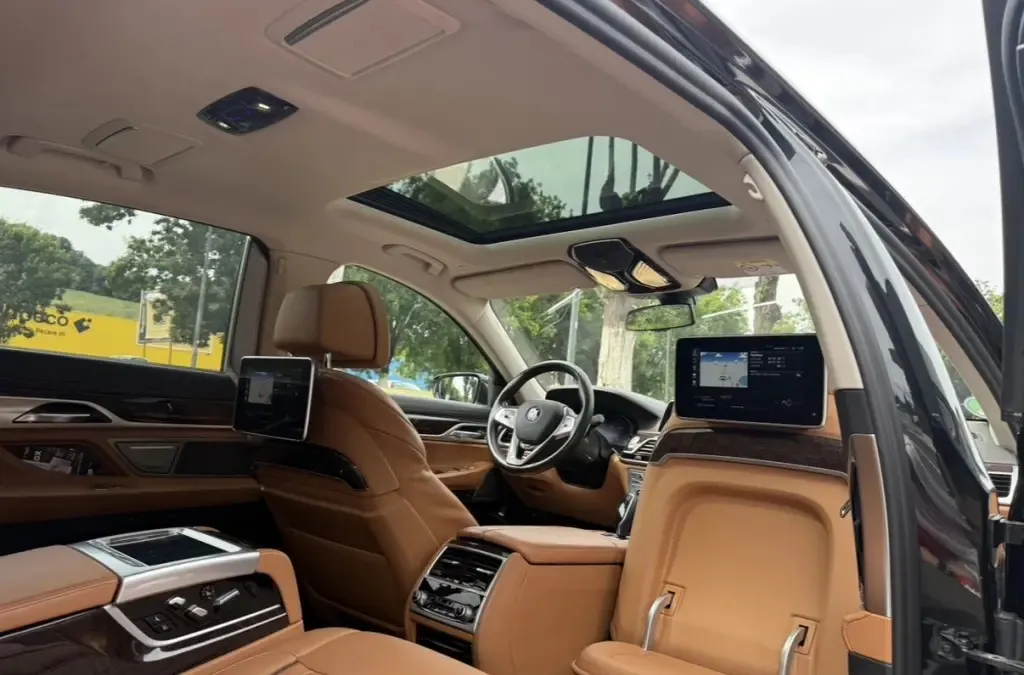 BMW 745 Le xDrive 2019 FULL EXTRA 45 500 eur