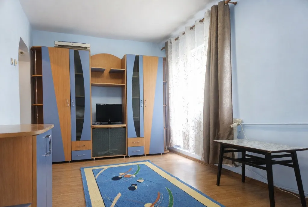 Apartament 2 camere de inchiriat Centrala Termica Proprie Centru Arad