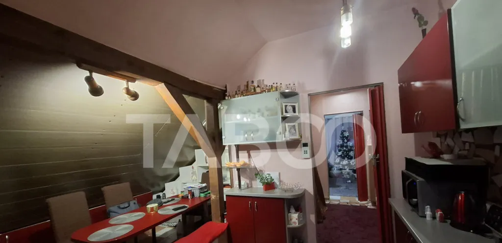 Apartament 3 camere de vanzare decomandat 98 mp zona Selimba