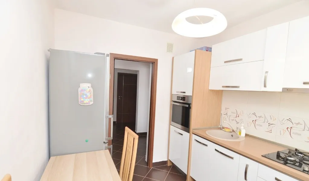 Apartament Deosebit 3 Camere Brancoveanu Loc Parcare Centrala Proprie