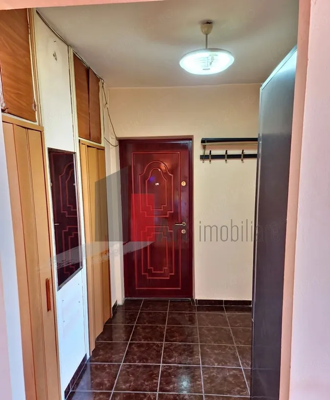 Crangasi Vanzare apartament 2 camere reabilitat termic posibilitate centrala
