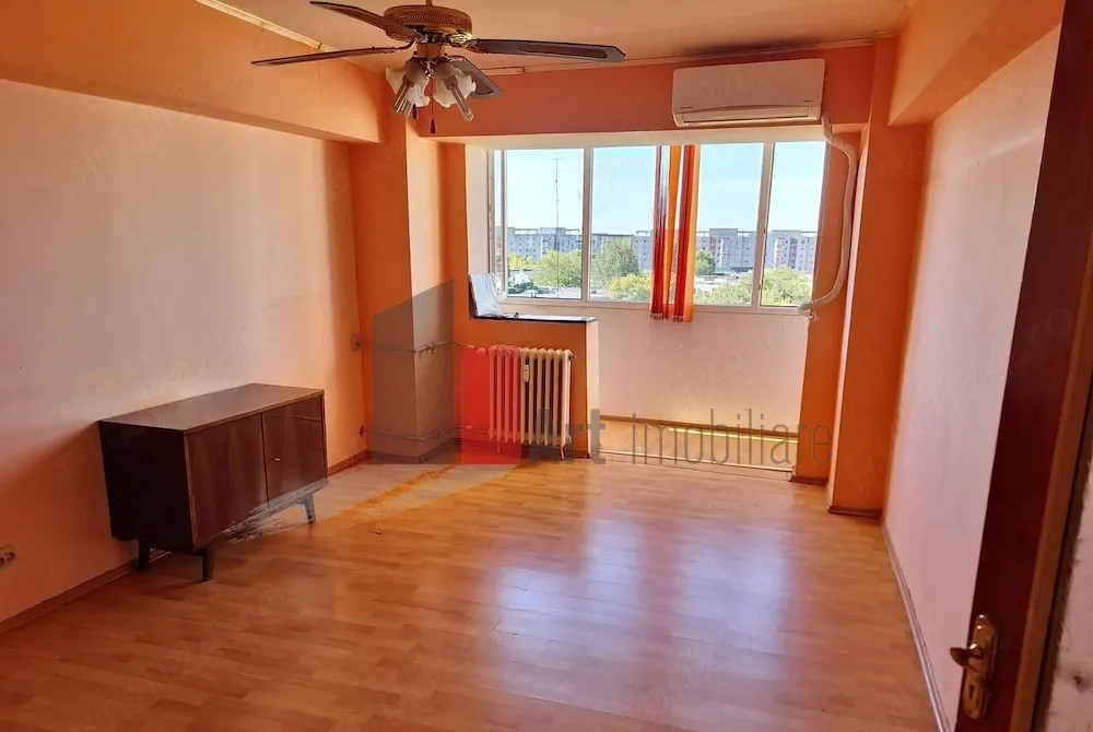 Crangasi Vanzare apartament 2 camere reabilitat termic posibilitate centrala