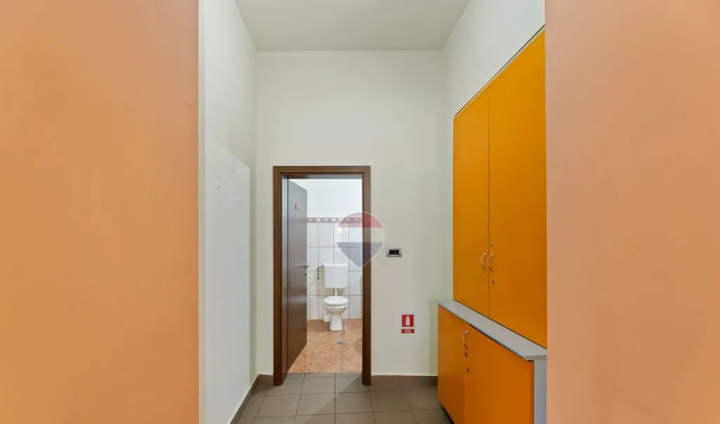 Apartament 2 camere amplasat la cativa pasi de Primarie Episcopiei 1