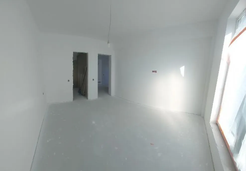 3 camere la super pret doar 87 900 euro