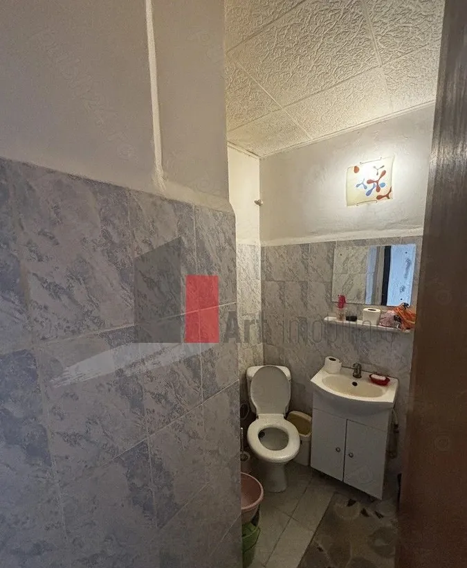 Militari Vand apartament cu 3 camere si 2 bai in zona Militari