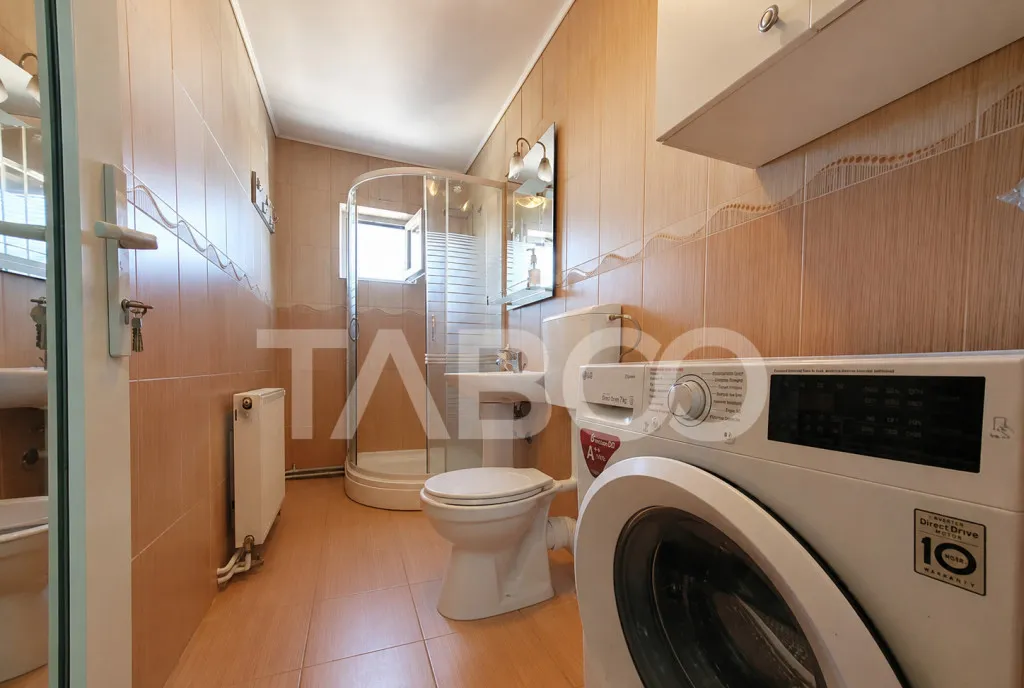 Apartament de vanzare cu 2 camere balcon pivnita Vasile Aar