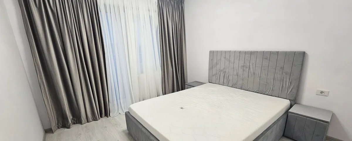 Trapezului apartament cu 2 camere terasa mare