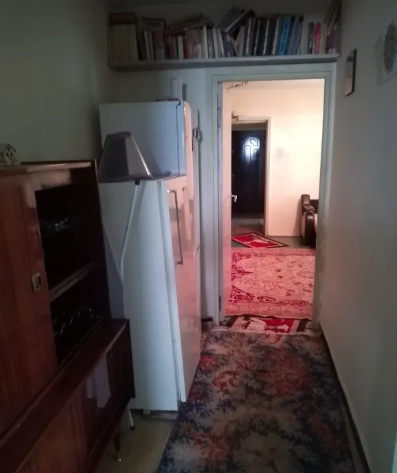 Inchiriez apartament 3 camere Micro 14