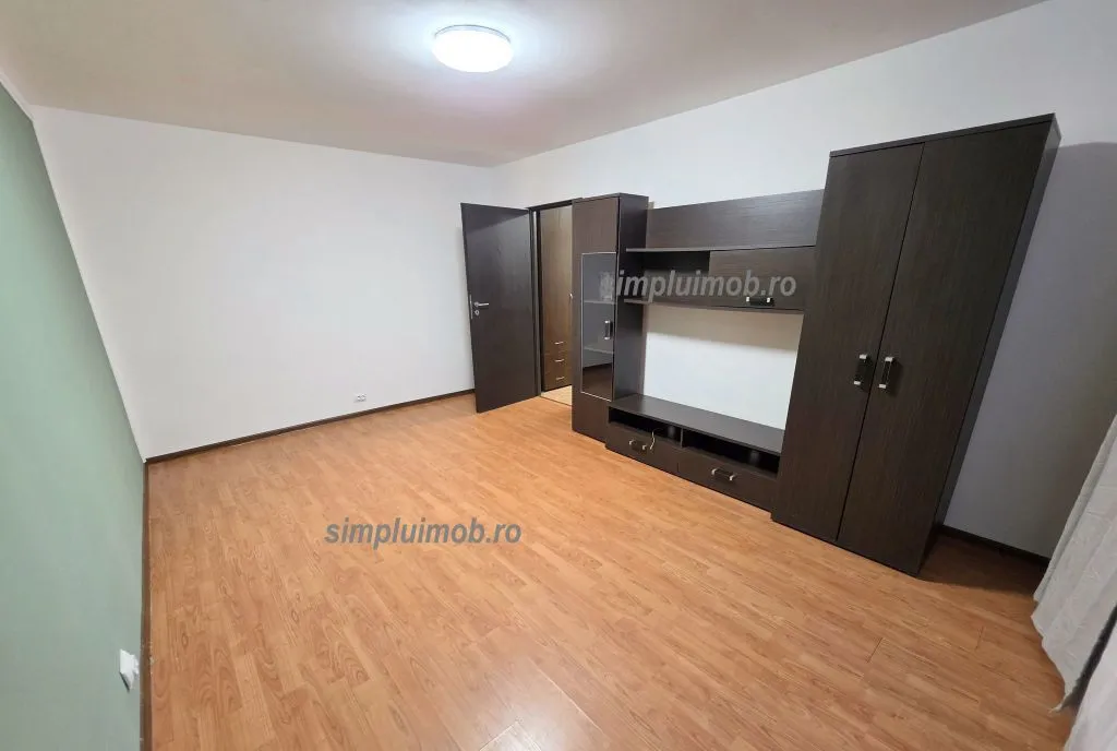 Vanzare apartament 3 camere Balcon pretul negociabil bd Timisoara