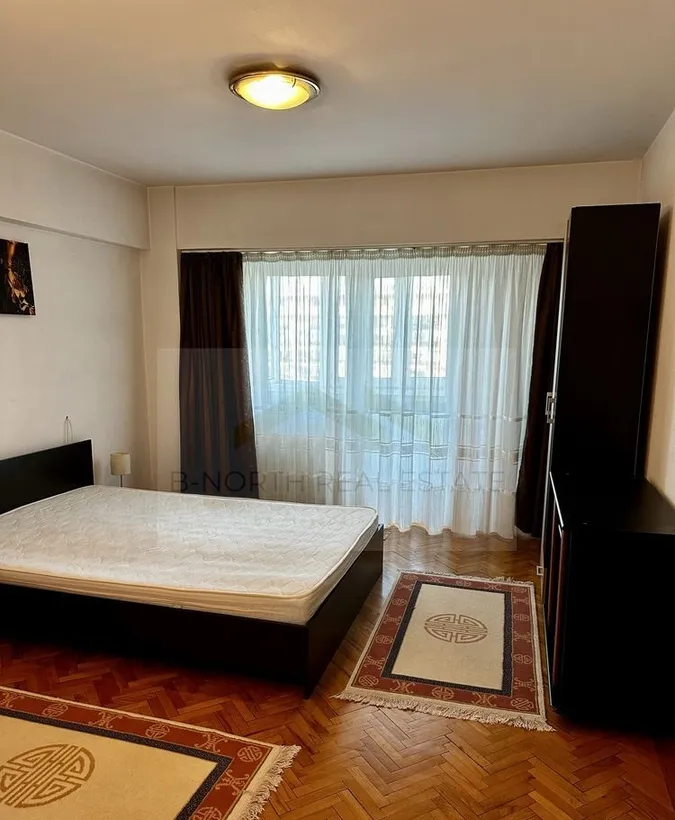 Bd Unirii nr 64 apartament 2 camere 64 mp 3 balcoane vedere panoramica
