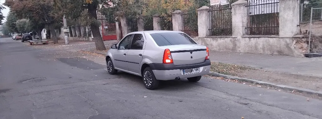 DACIA LOGAN BENZINA 5 500 lei