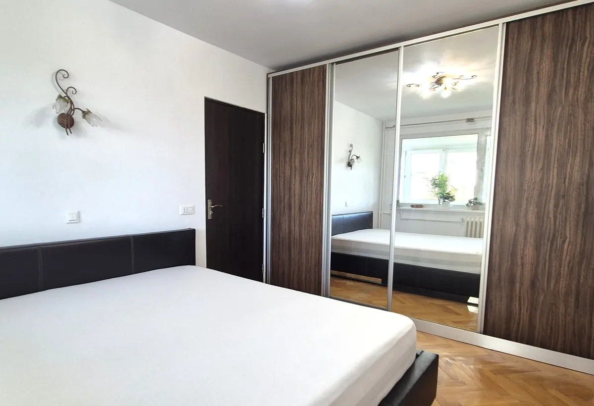 Apartament 2 camere 54mp luminos la 3 minute metrou Parc Bazilescu