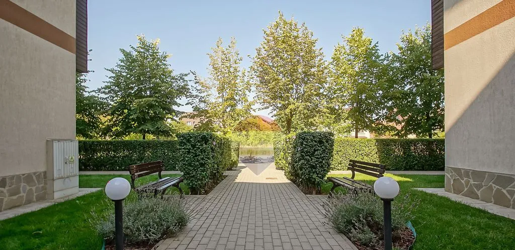 Apartament 3 camere 2 bai Splendor by Urban Invest Zona Tractorul