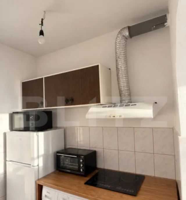 Apartament 3 camere 57 mp zona Dambovita