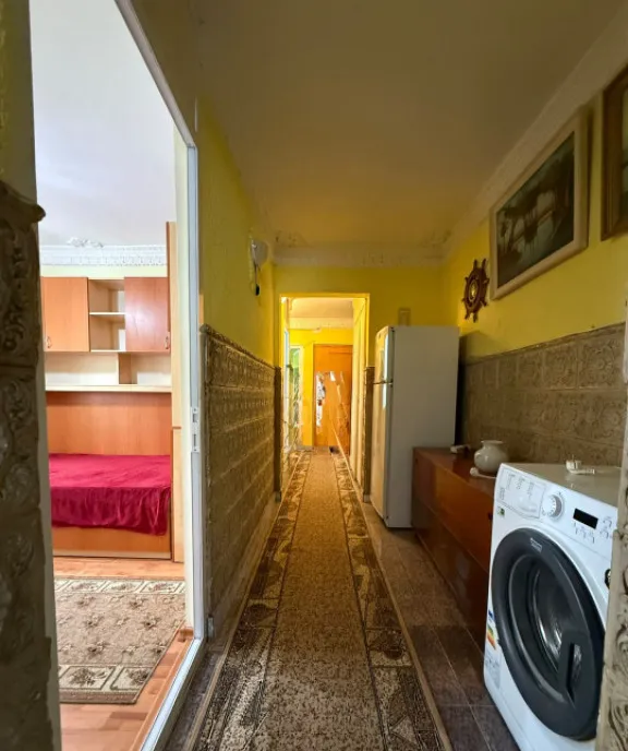 E3 3 camere decomandat etaj 3 centrala gaz