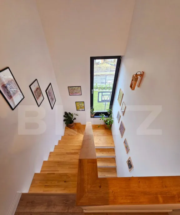 Duplex de vanzare 120 mp 305 mp teren zona Valea Seaca Po