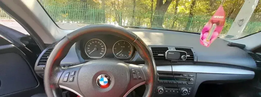 BMW seria 1 116d 2011 2 500 eur