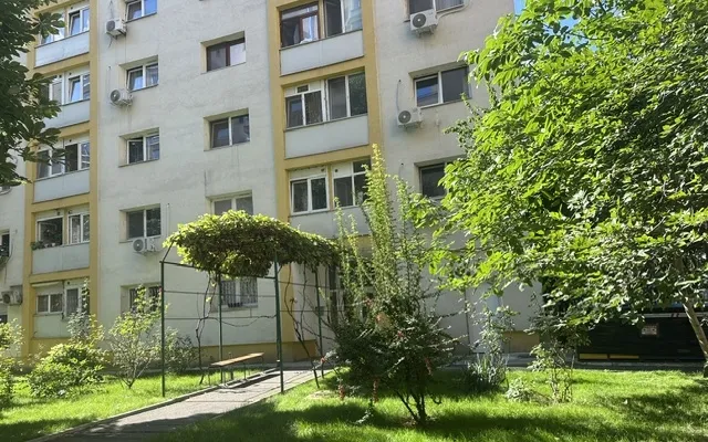 Bucur Obor Mosilor Iancului garsoniera bloc construit in 1979