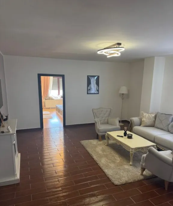 Apartament 2 camere decomandat 49 mp zona Gheorgheni