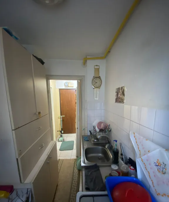 Berceni Izvorul Rece 2 camere et 1