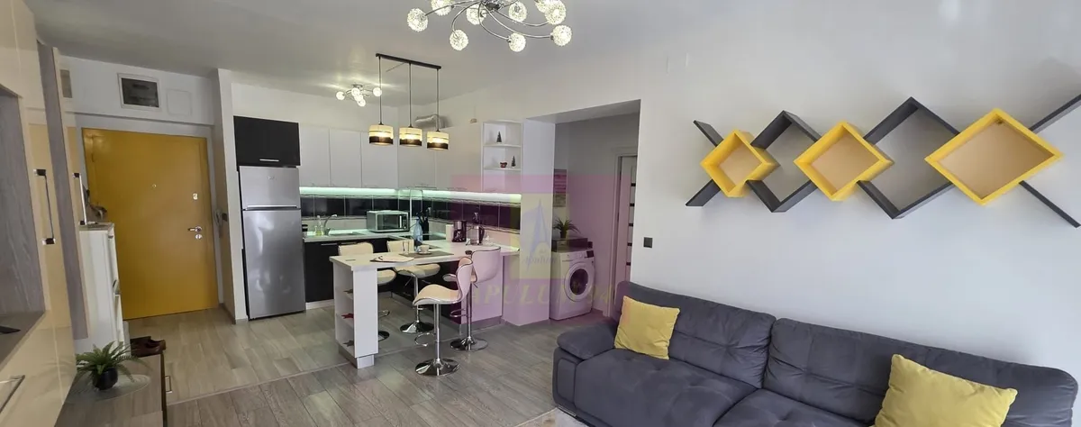 Apartament cu 2 camere loc de parcare si vedere spre Muntii Sinaia